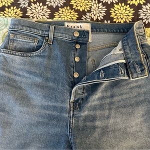 Frank & Eileen Monaghan Jeans Size 30.  New.  Never worn or washed